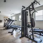 Studio 73 - 200M Metro Bras, Centro Sp