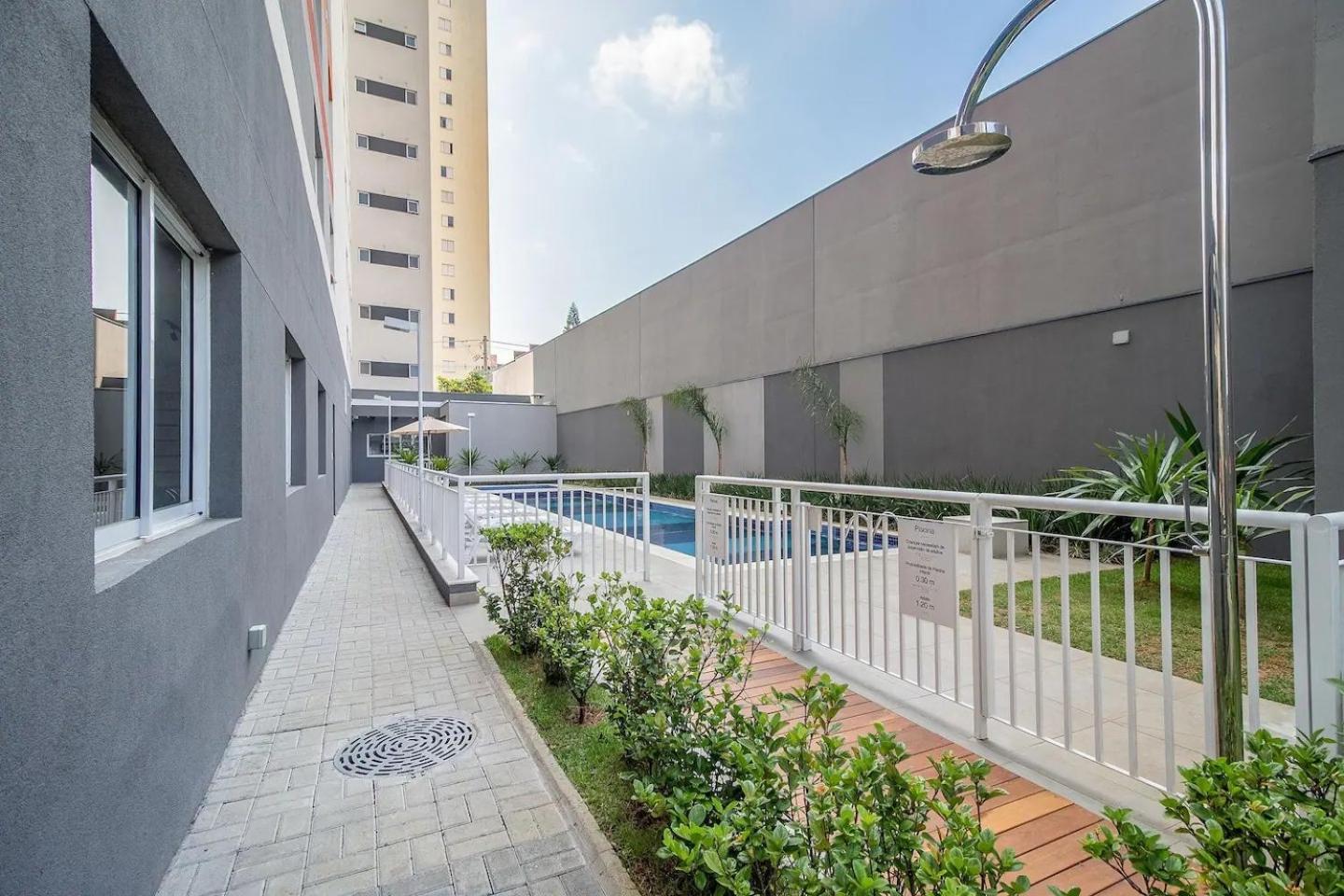 73 - 200m Metro Bras, Centro Sp Apartamento São Paulo